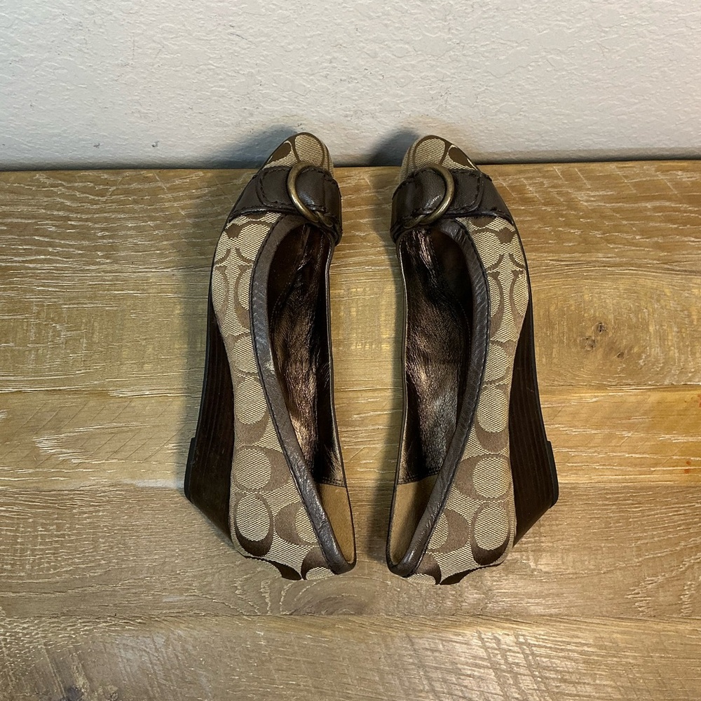 Coach Vintage Millie Brown Canvas Wedge with Leather and Buckle Accent Size 7 - Picture 8 of 12